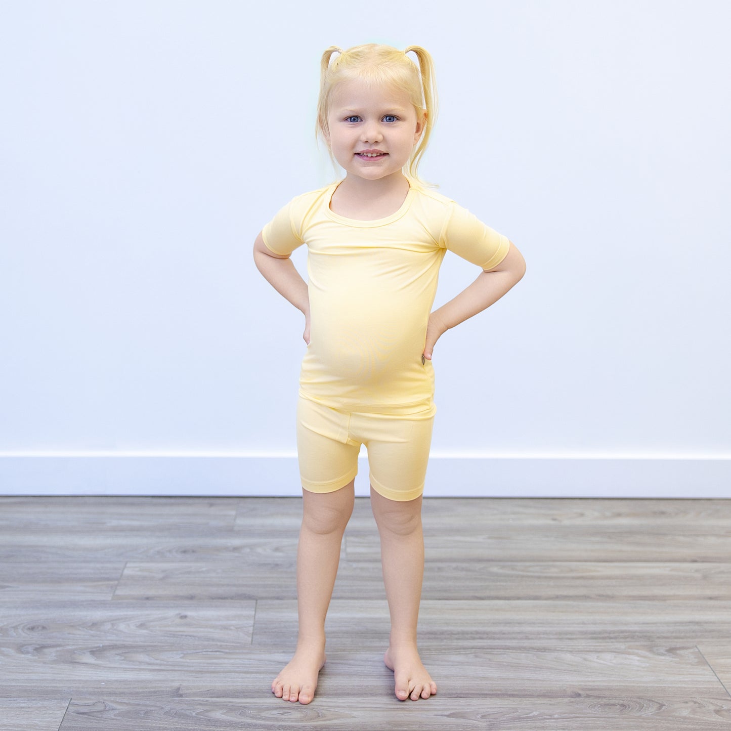 Short PJ Set in Pale Yellow - Bumbunny Baby